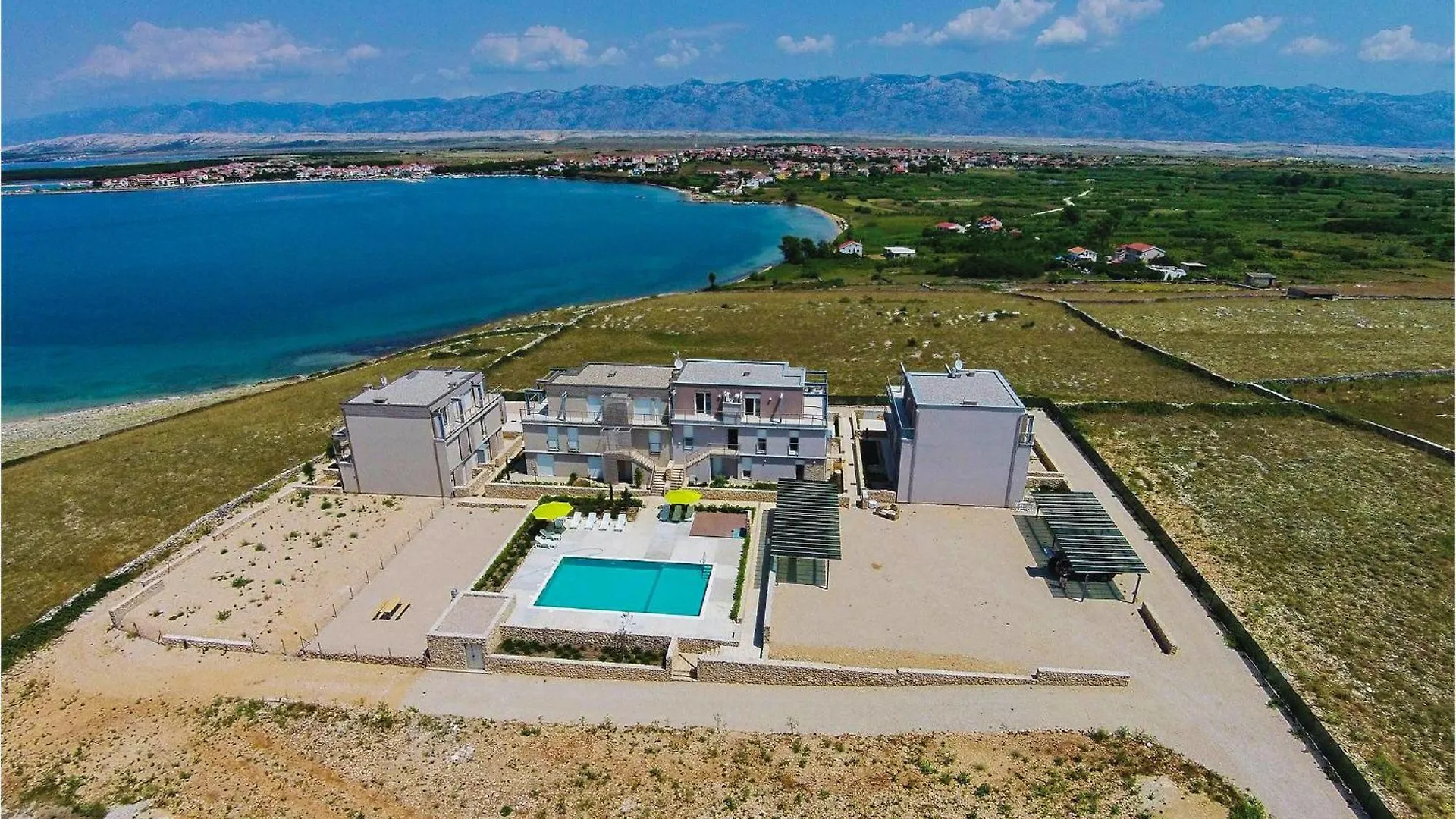Pet Friendly Apartment In Povljana With Wifi 0*,  Croatia