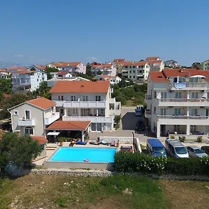  Apartment Jurac